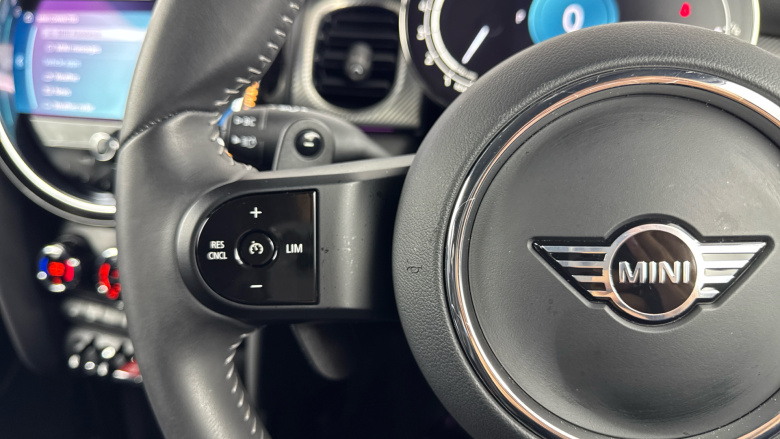 MINI Cooper 2.0 S Exclusive 3dr Auto Petrol Hatchback